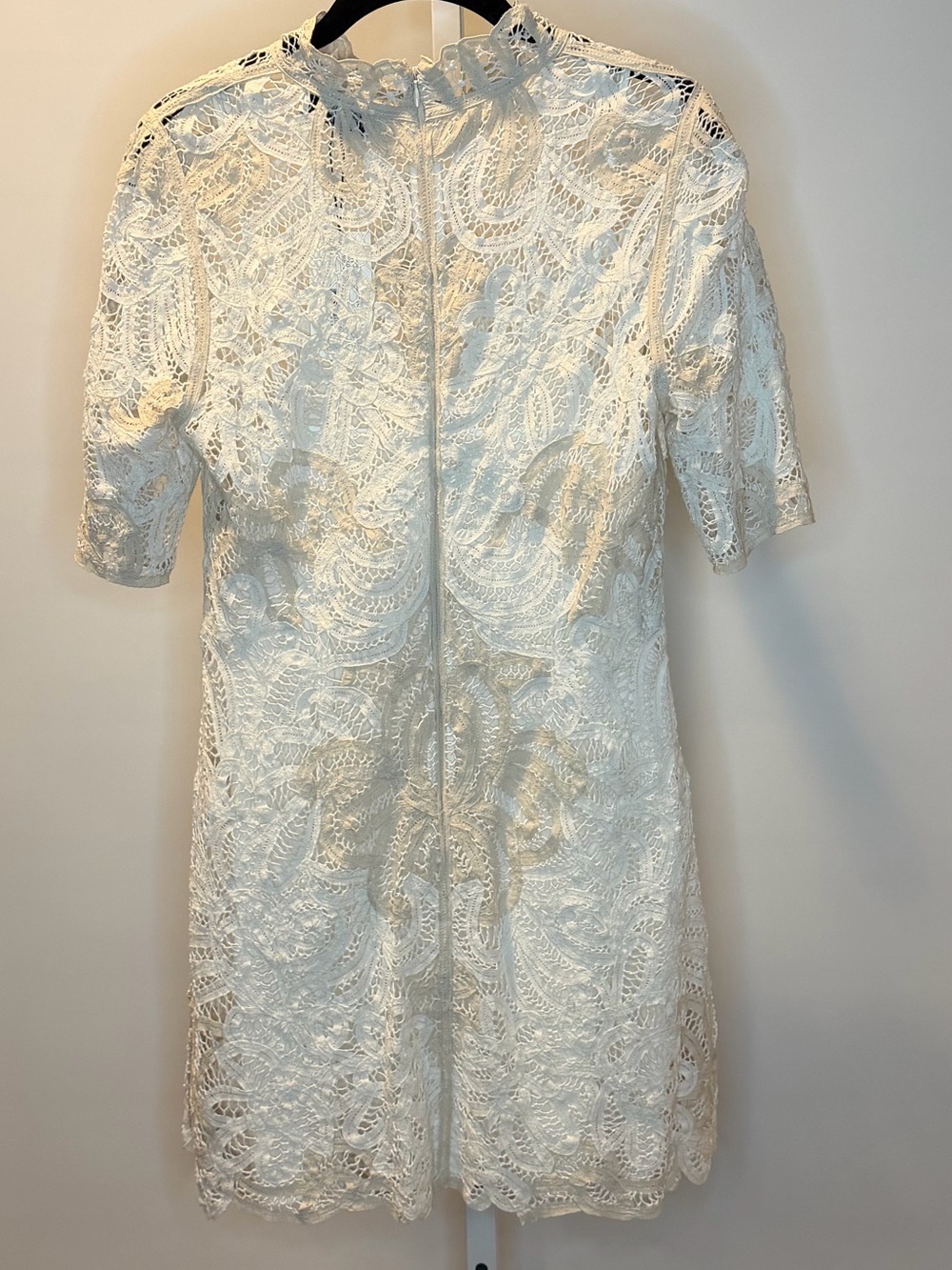 *SEA NY* Branca Battenburg Short Sleeve
Mini-dress in Cream Size 4 NWT - Picture 6 of 15
